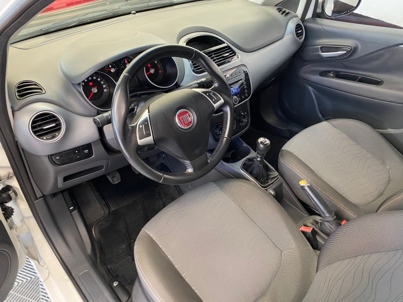 PUNTO 1.4 ATTRACTIVE ITALIA 8V FLEX 4P MANUAL - 2016 - CAXIAS DO SUL