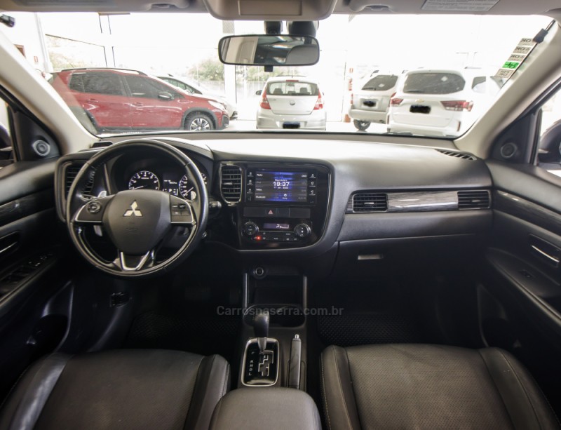 OUTLANDER 2.0 16V GASOLINA 4P AUTOMÁTICO - 2016 - NOVO HAMBURGO