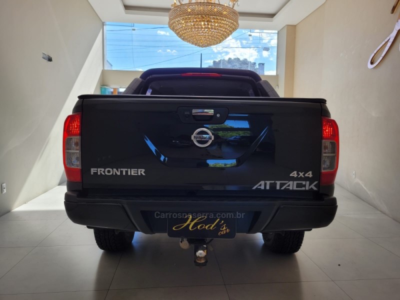 FRONTIER 2.3 ATTACK 4X4 CD BI-TURBO DIESEL 4P AUTOMÁTICO - 2022 - CANELA