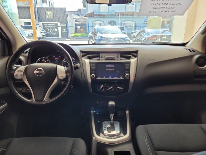 FRONTIER 2.3 ATTACK 4X4 CD BI-TURBO DIESEL 4P AUTOMÁTICO - 2022 - CANELA