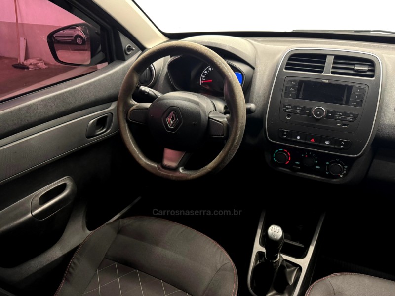 KWID 1.0 12V SCE FLEX ZEN MANUAL - 2020 - CASCA