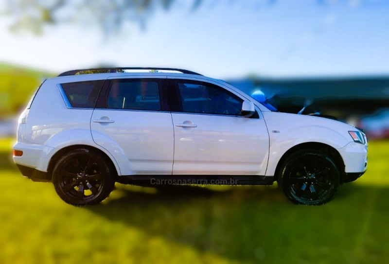 OUTLANDER 3.0 GT 4X4 V6 24V GASOLINA 4P AUTOMÁTICO - 2012 - NOVO HAMBURGO