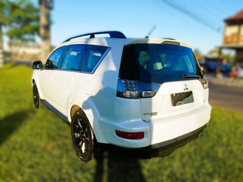 OUTLANDER 3.0 GT 4X4 V6 24V GASOLINA 4P AUTOMÁTICO - 2012 - NOVO HAMBURGO