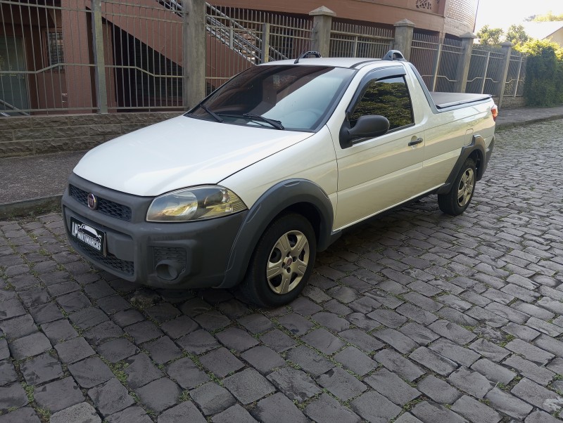 STRADA 1.4 MPI HARD WORKING CS 8V FLEX 2P MANUAL