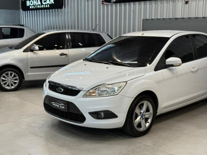 FOCUS 1.6 GLX 16V FLEX 4P MANUAL - 2013 - CAXIAS DO SUL