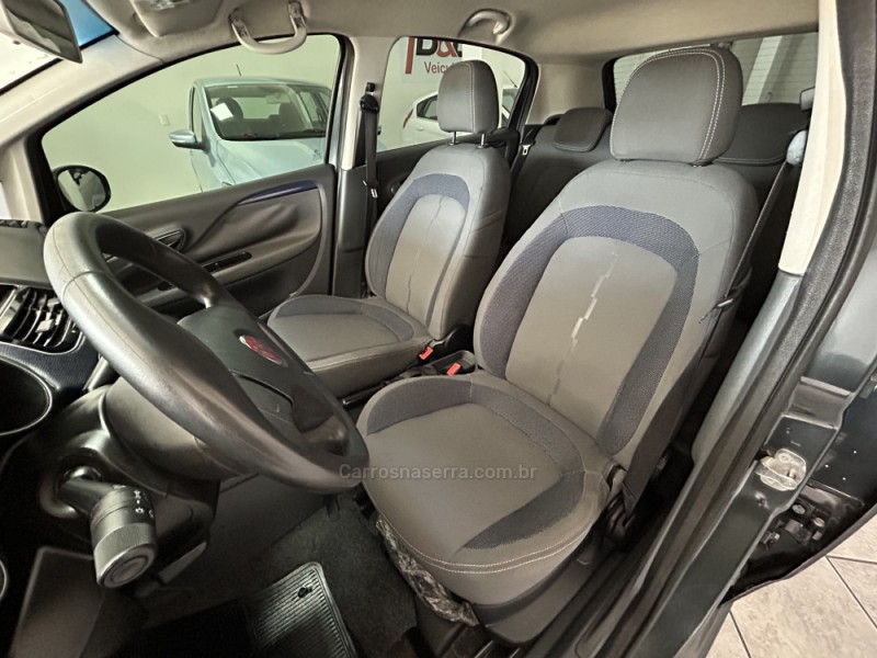 PUNTO 1.4 ATTRACTIVE 8V FLEX 4P MANUAL - 2013 - NOVA PRATA