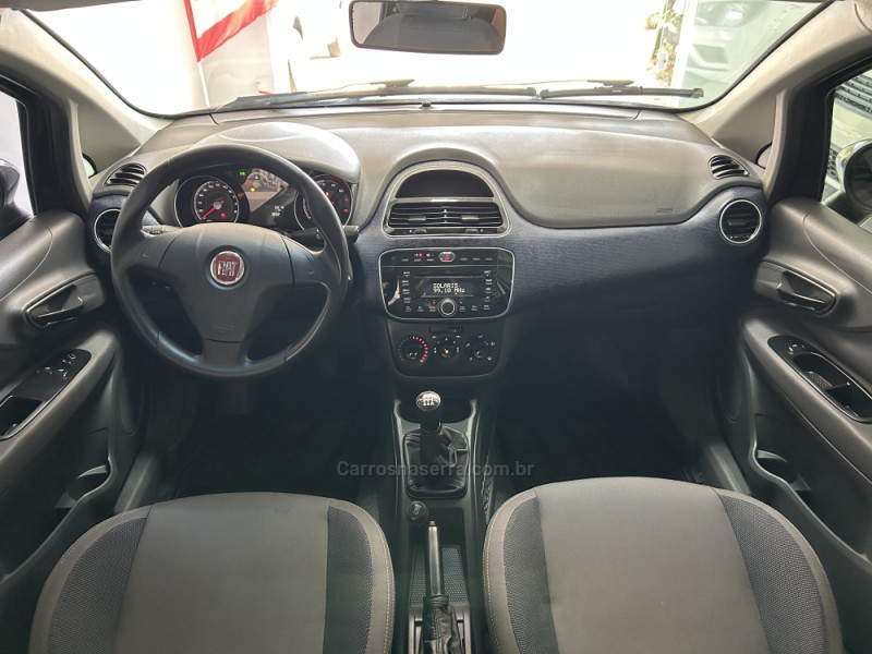 PUNTO 1.4 ATTRACTIVE 8V FLEX 4P MANUAL - 2013 - NOVA PRATA