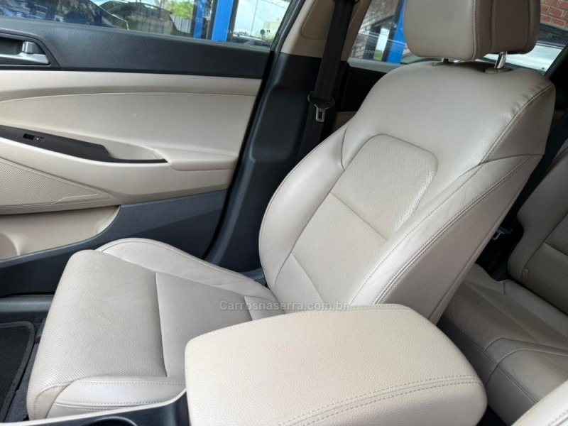 TUCSON 1.6 GL TURBO 16V 4P AUTOMÁTICA - 2017 - LAGOA VERMELHA