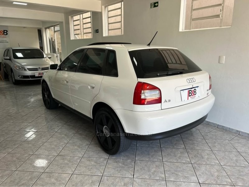 A3 1.8 20V 150CV TURBO GASOLINA 4P AUTOMÁTICO - 2002 - NOVA PRATA