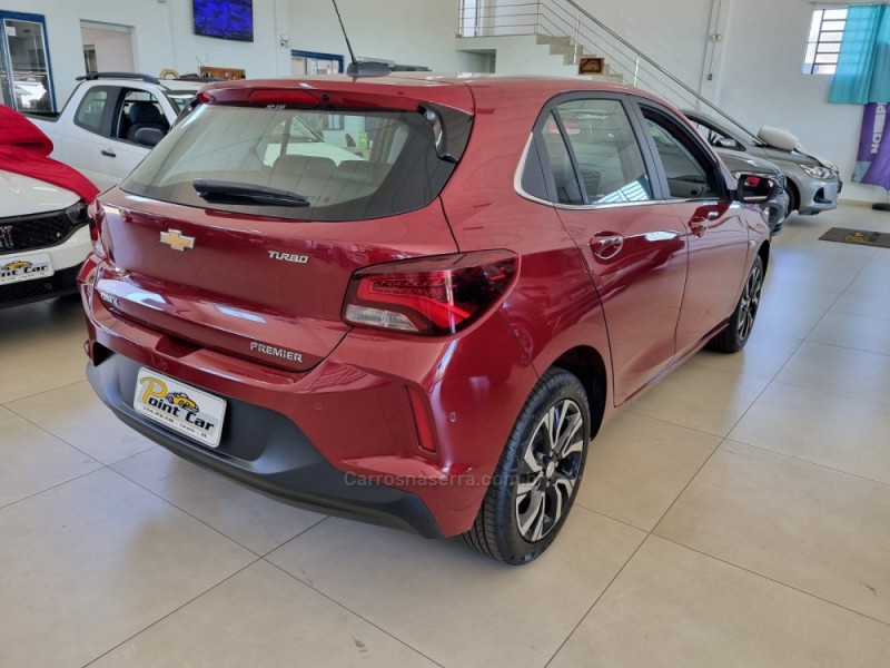 ONIX 1.0 PREMIER 12V TURBO FLEX 4P AUTOMÁTICO - 2025 - VACARIA