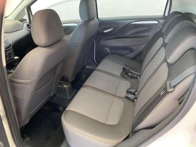 PUNTO 1.4 ATTRACTIVE ITALIA 8V FLEX 4P MANUAL - 2016 - CAXIAS DO SUL