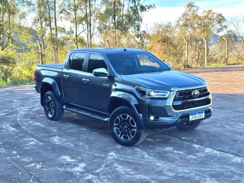 HILUX 2.8 SRX PLUS 4X4 CD TURBO DIESEL 4P AUTOMÁTICO - 2024 - BENTO GONçALVES