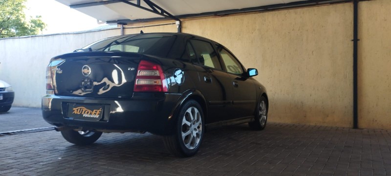 ASTRA 2.0 MPFI ADVANTAGE 8V FLEX 4P MANUAL - 2010 - CANELA