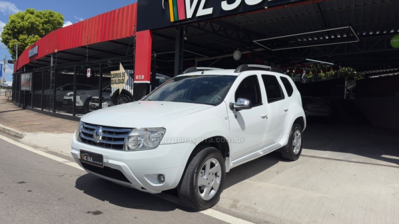 DUSTER 1.6 DYNAMIQUE 4X2 16V FLEX 4P MANUAL - 2013 - CAXIAS DO SUL