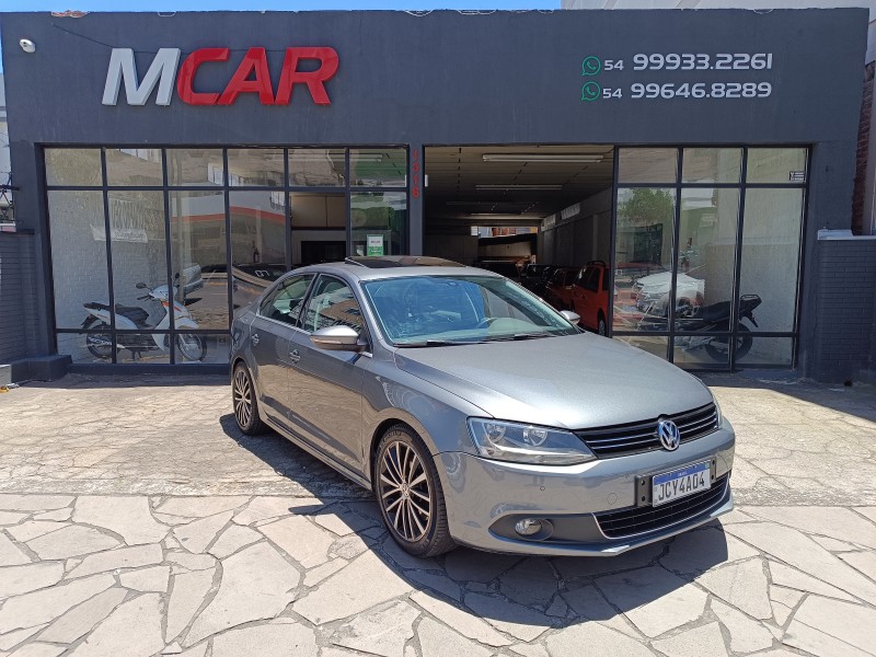 jetta 2.0 tsi dsg highline 200cv gasolina 4p automatico 2013 flores da cunha