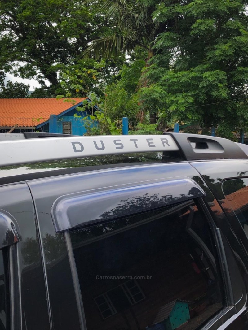 DUSTER 1.6 DYNAMIQUE 4X2 16V FLEX 4P MANUAL - 2016 - IGREJINHA