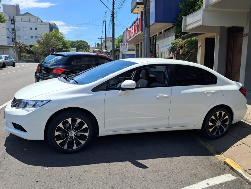 CIVIC 2.0 LXR 16V FLEX 4P AUTOMÁTICO - 2016 - FLORES DA CUNHA