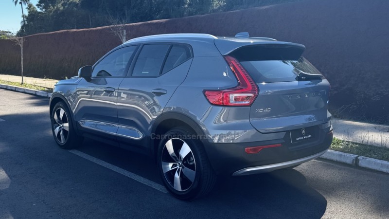 XC 40 2.0 T4 GASOLINA MOMENTUM 190CV FWD  - 2020 - BENTO GONçALVES
