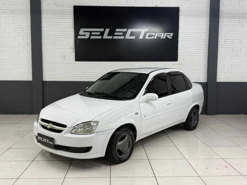 CLASSIC 1.0 MPFI LS 8V FLEX 4P MANUAL