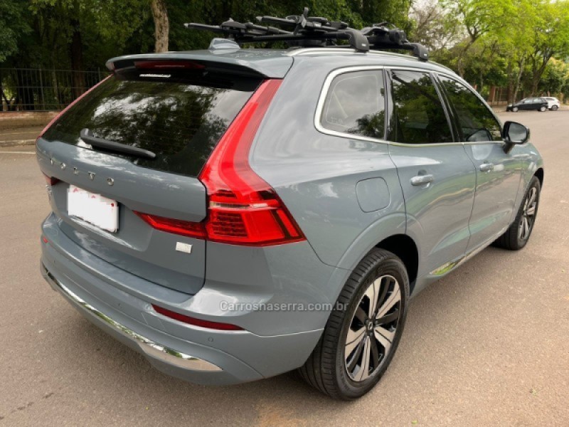 XC60 2.0 T8 RECHARGE PLUS AWD HIBRIDO 4P AUTOMÁTICO - 2023 - BENTO GONçALVES