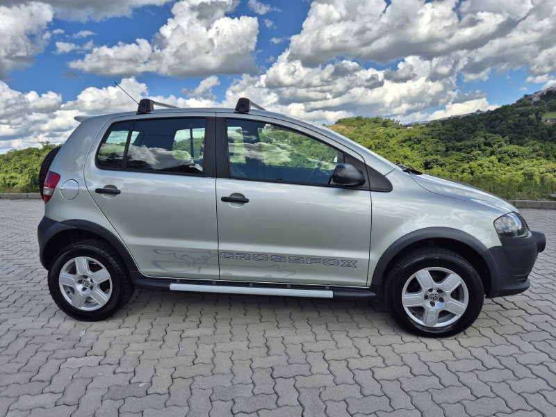 CROSSFOX 1.6 MI FLEX 8V 4P MANUAL - 2009 - BENTO GONçALVES