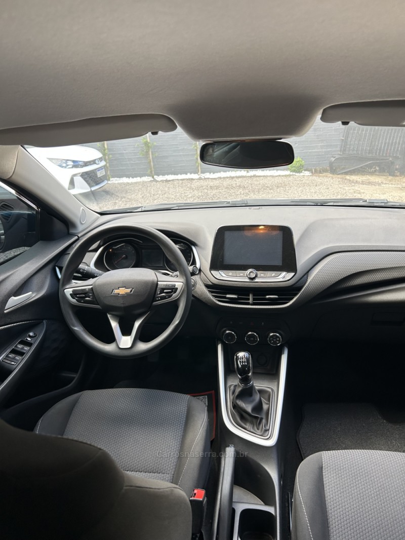 ONIX 1.0 LT 12V FLEX 4P MANUAL - 2024 - CARAZINHO