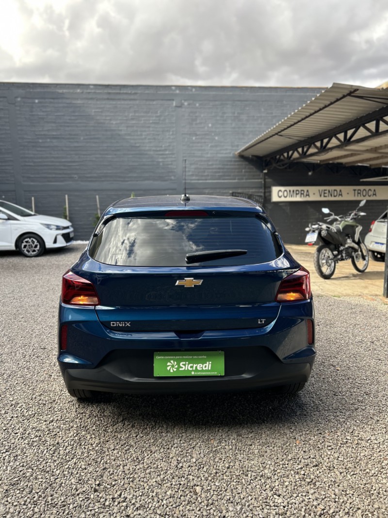 ONIX 1.0 LT 12V FLEX 4P MANUAL - 2024 - CARAZINHO