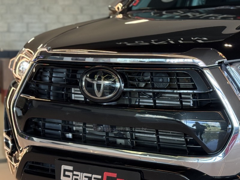 HILUX 2.8 SRX PLUS 4X4 CD TURBO DIESEL 4P AUTOMÁTICO - 2024 - DOIS IRMãOS