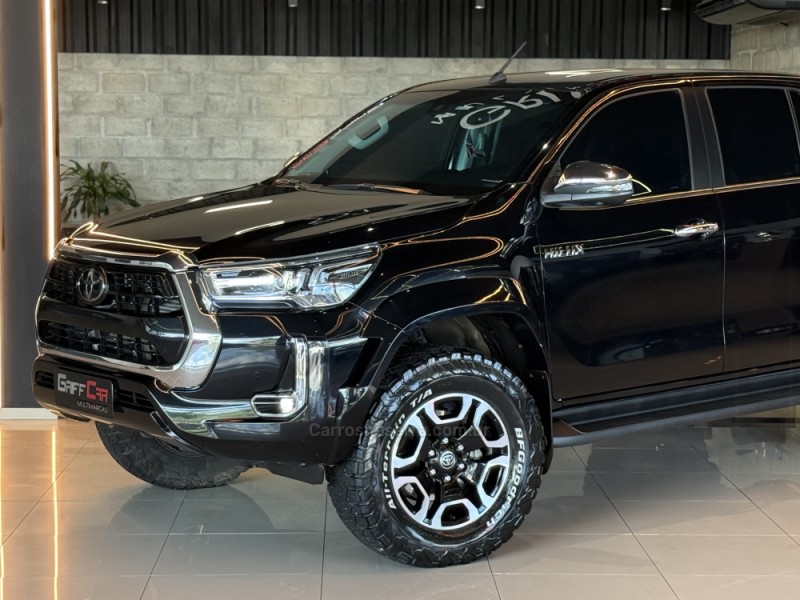 HILUX 2.8 SRX PLUS 4X4 CD TURBO DIESEL 4P AUTOMÁTICO - 2024 - DOIS IRMãOS