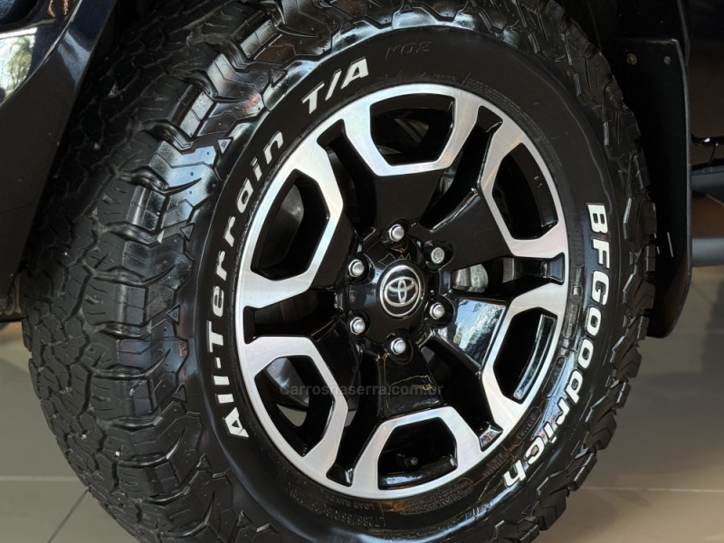 HILUX 2.8 SRX PLUS 4X4 CD TURBO DIESEL 4P AUTOMÁTICO - 2024 - DOIS IRMãOS
