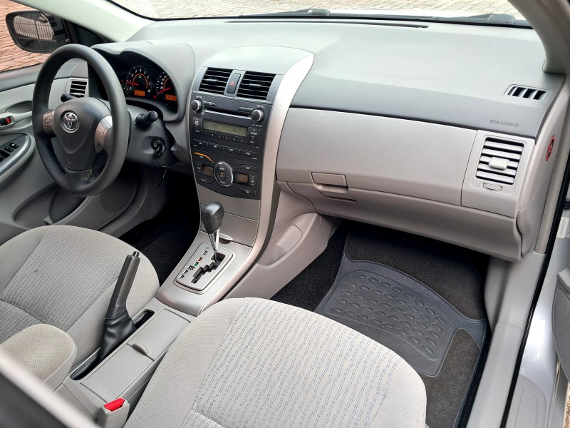 COROLLA 1.8 GLI 16V FLEX 4P AUTOMÁTICO - 2011 - CAXIAS DO SUL