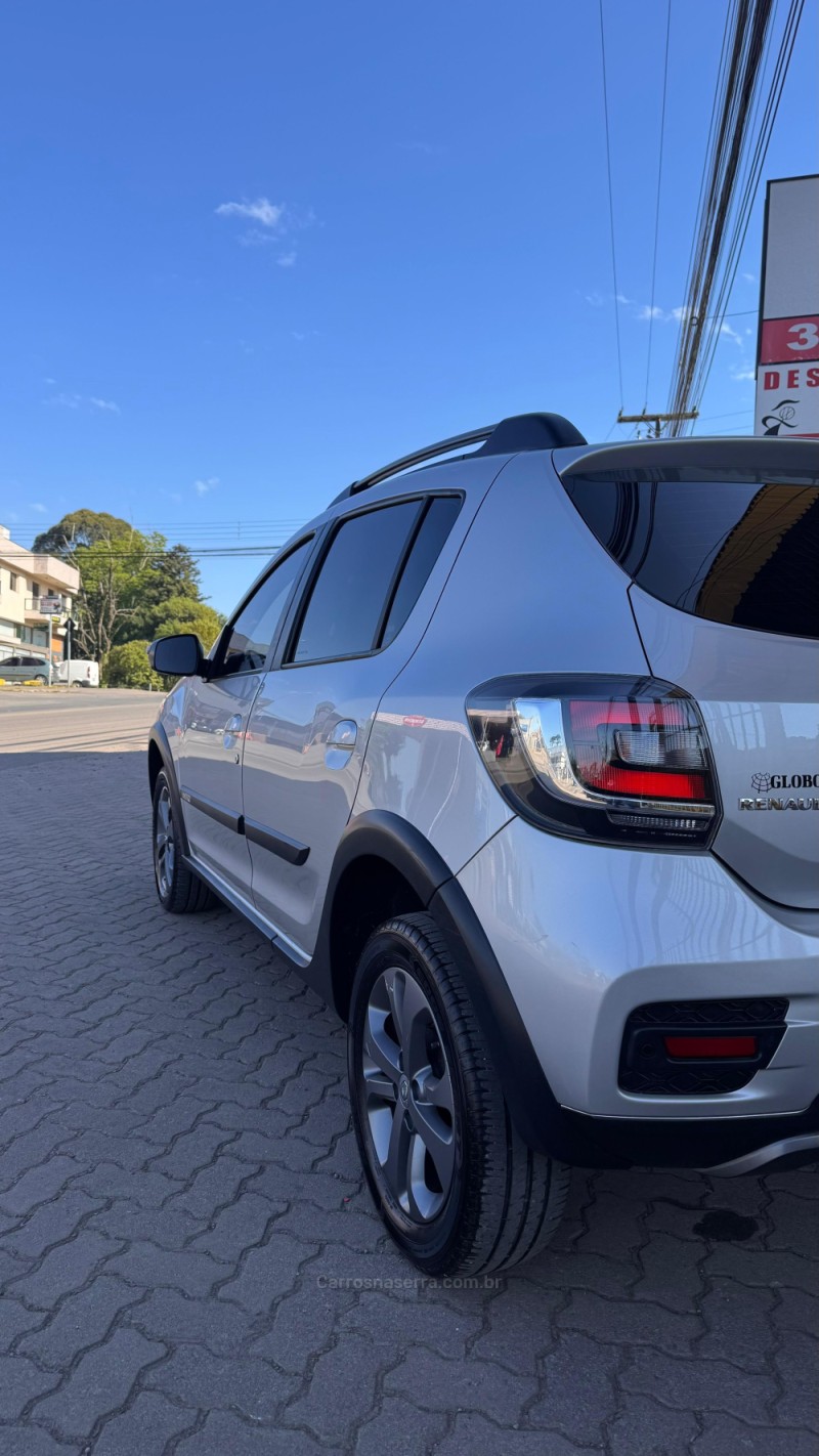 SANDERO 1.6 STEPWAY 8V FLEX 4P MANUAL - 2016 - CAXIAS DO SUL