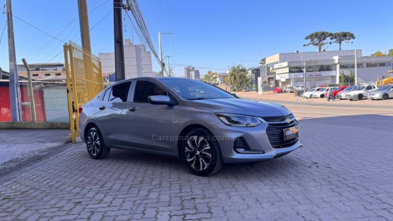 ONIX 1.0	PREMIER II PLUS 12V TURBO FLEX 4P AUTOMÁTICO - 2024 - CAXIAS DO SUL