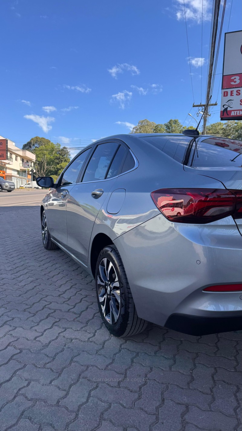 ONIX 1.0	PREMIER II PLUS 12V TURBO FLEX 4P AUTOMÁTICO - 2024 - CAXIAS DO SUL