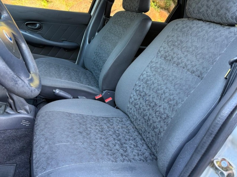 PALIO 1.0 MPI FIRE CELEBRATION 8V FLEX 4P MANUAL - 2007 - IVOTI