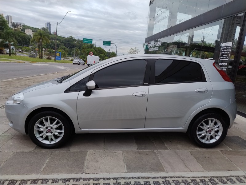 PUNTO 1.6 ESSENCE 16V FLEX 4P MANUAL - 2012 - CAXIAS DO SUL