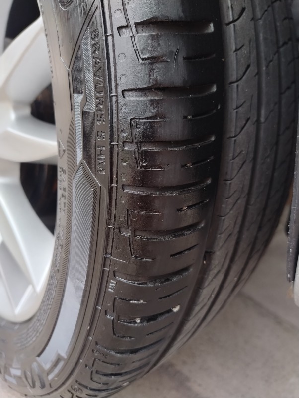 PUNTO 1.6 ESSENCE 16V FLEX 4P MANUAL - 2012 - CAXIAS DO SUL