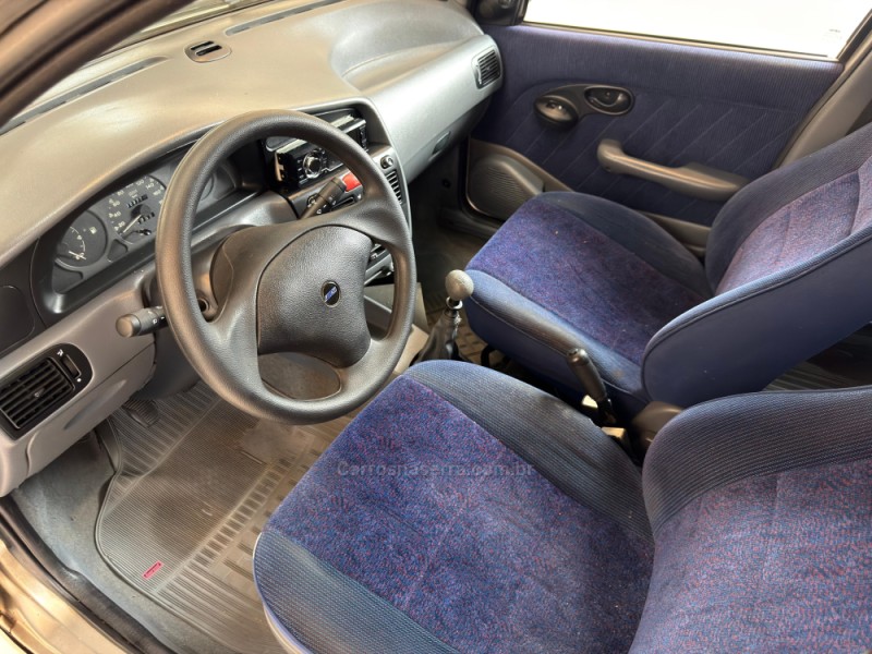 PALIO 1.0 MPI ELX 30 ANOS 8V FLEX 4P MANUAL - 2000 - BOM RETIRO DO SUL
