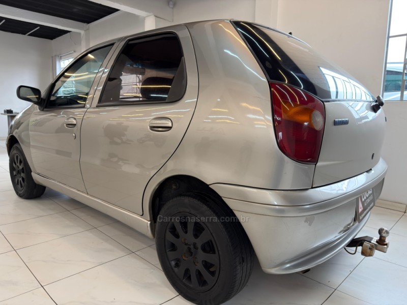PALIO 1.0 MPI ELX 30 ANOS 8V FLEX 4P MANUAL - 2000 - BOM RETIRO DO SUL