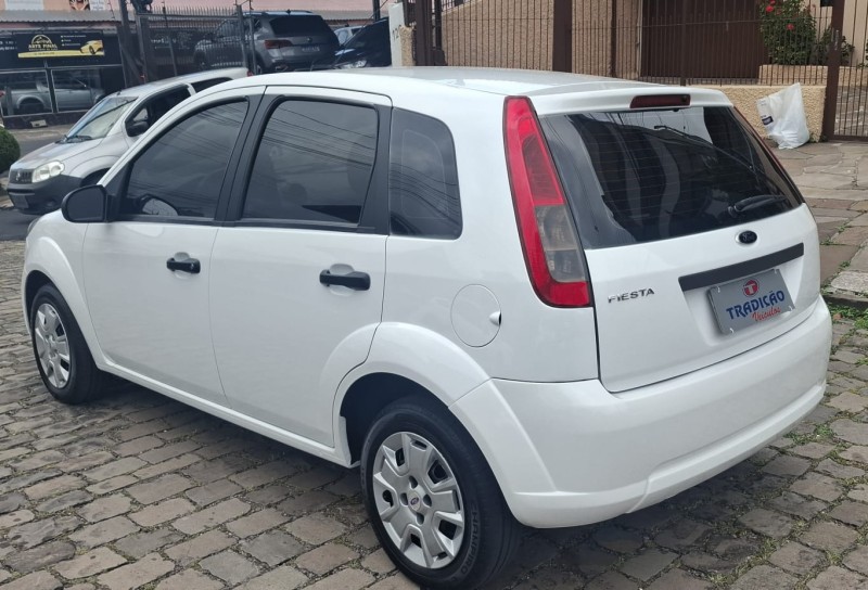 FIESTA 1.0 ROCAM HATCH 8V FLEX 4P MANUAL - 2013 - CAXIAS DO SUL