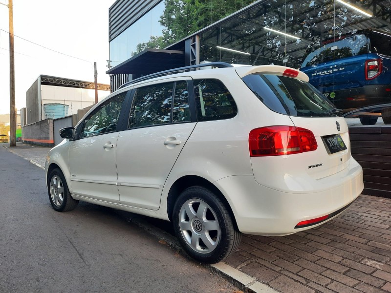SPACEFOX 1.6 MI TREND 8V FLEX 4P MANUAL - 2014 - DOIS IRMãOS
