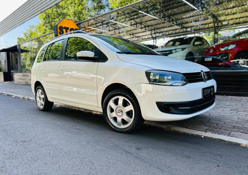 SPACEFOX 1.6 MI TREND 8V FLEX 4P MANUAL - 2014 - DOIS IRMãOS