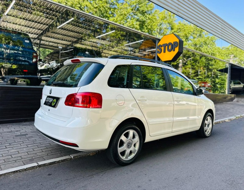 SPACEFOX 1.6 MI TREND 8V FLEX 4P MANUAL - 2014 - DOIS IRMãOS