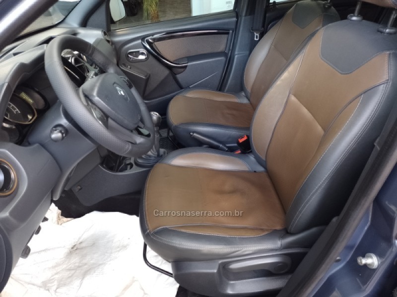 DUSTER 2.0 DYNAMIQUE 4X2 16V FLEX 4P MANUAL - 2016 - CAXIAS DO SUL