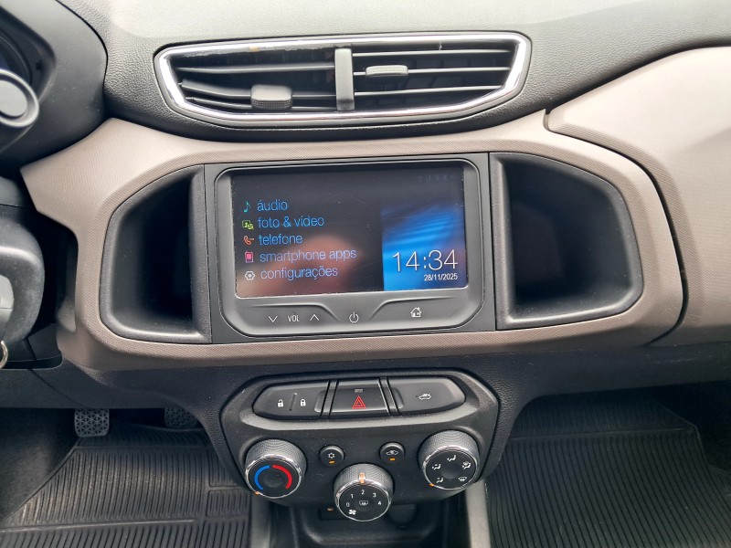 PRISMA 1.0 MPFI LT 8V FLEX 4P MANUAL - 2014 - CAXIAS DO SUL