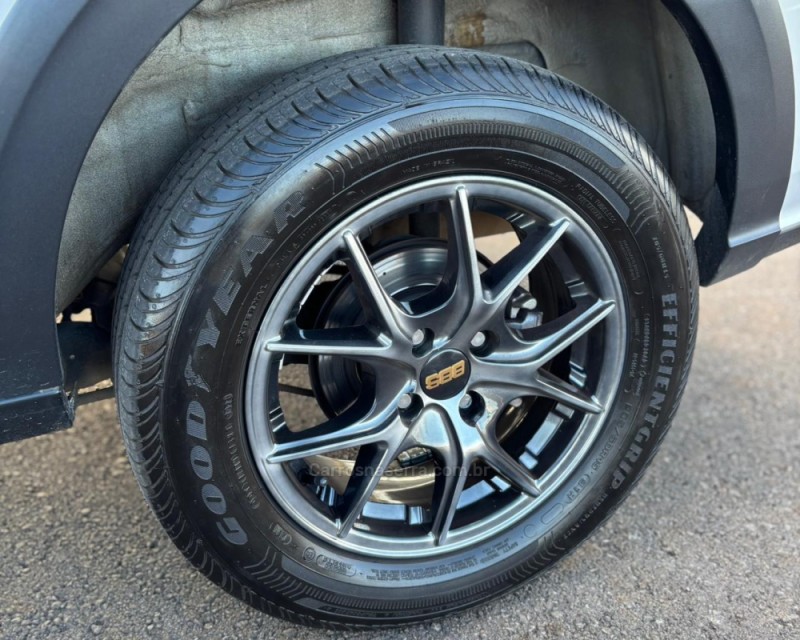 SAVEIRO 1.6 MI TRENDLINE CS 8V FLEX 2P MANUAL - 2018 - VACARIA