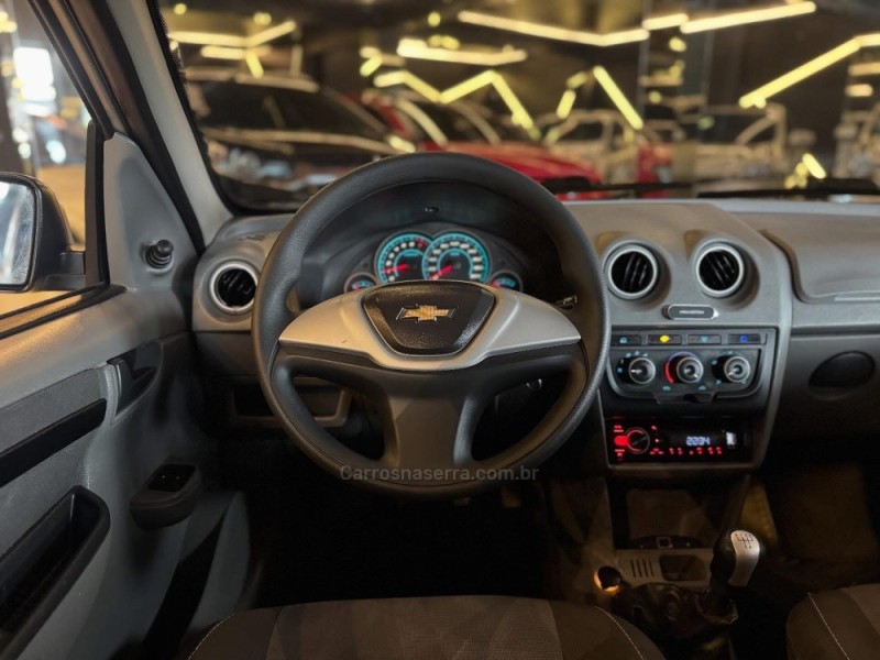 PRISMA 1.4 MPFI LT 8V FLEX 4P MANUAL - 2012 - NOVO HAMBURGO