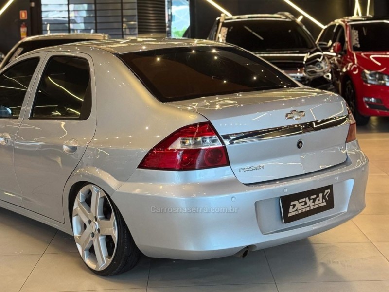 PRISMA 1.4 MPFI LT 8V FLEX 4P MANUAL - 2012 - NOVO HAMBURGO