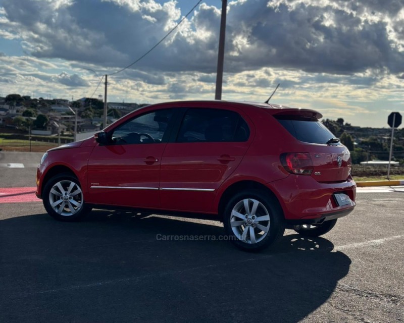 GOL 1.6 MI POWER 8V FLEX 4P MANUAL G.VI - 2013 - VACARIA