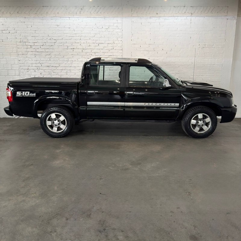 S10 2.8 EXECUTIVE 4X4 CD 12V TURBO ELECTRONIC INTERCOOLER DIESEL 4P MANUAL - 2009 - CAXIAS DO SUL